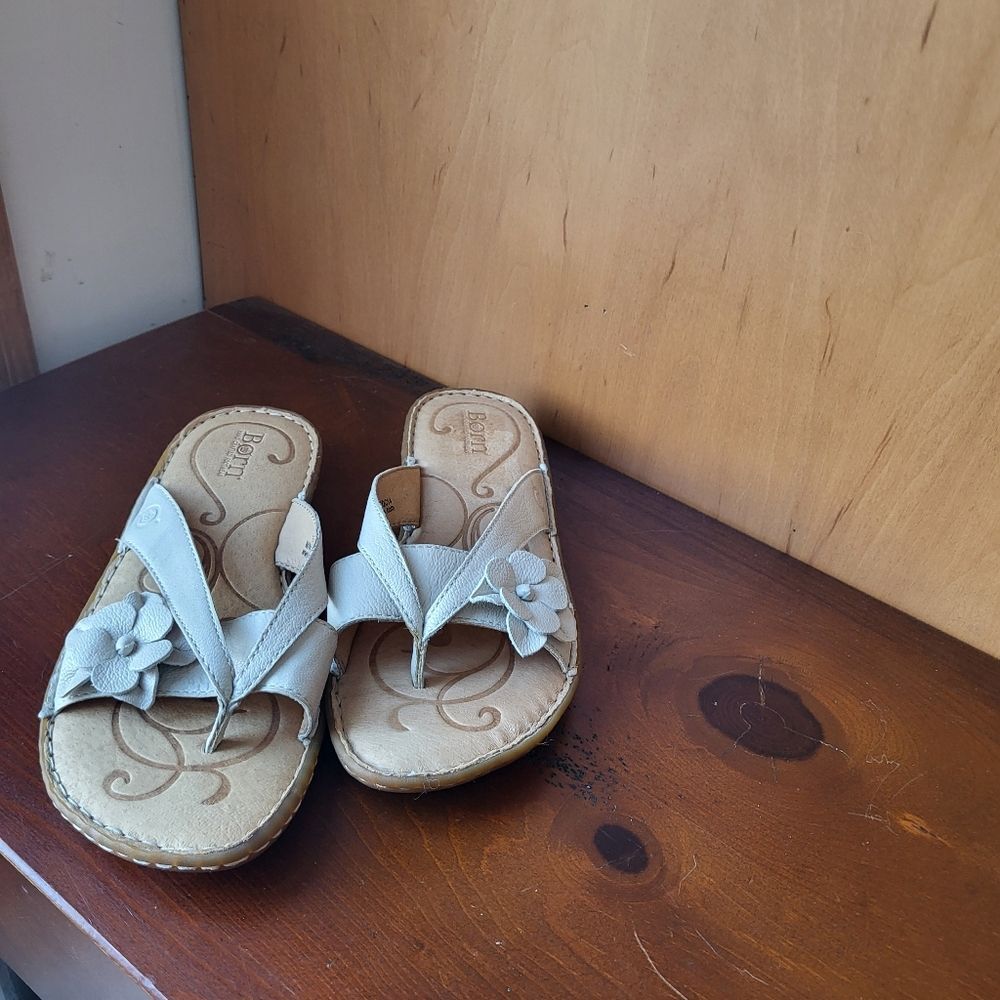 NEW Born Leather Sandal 7M